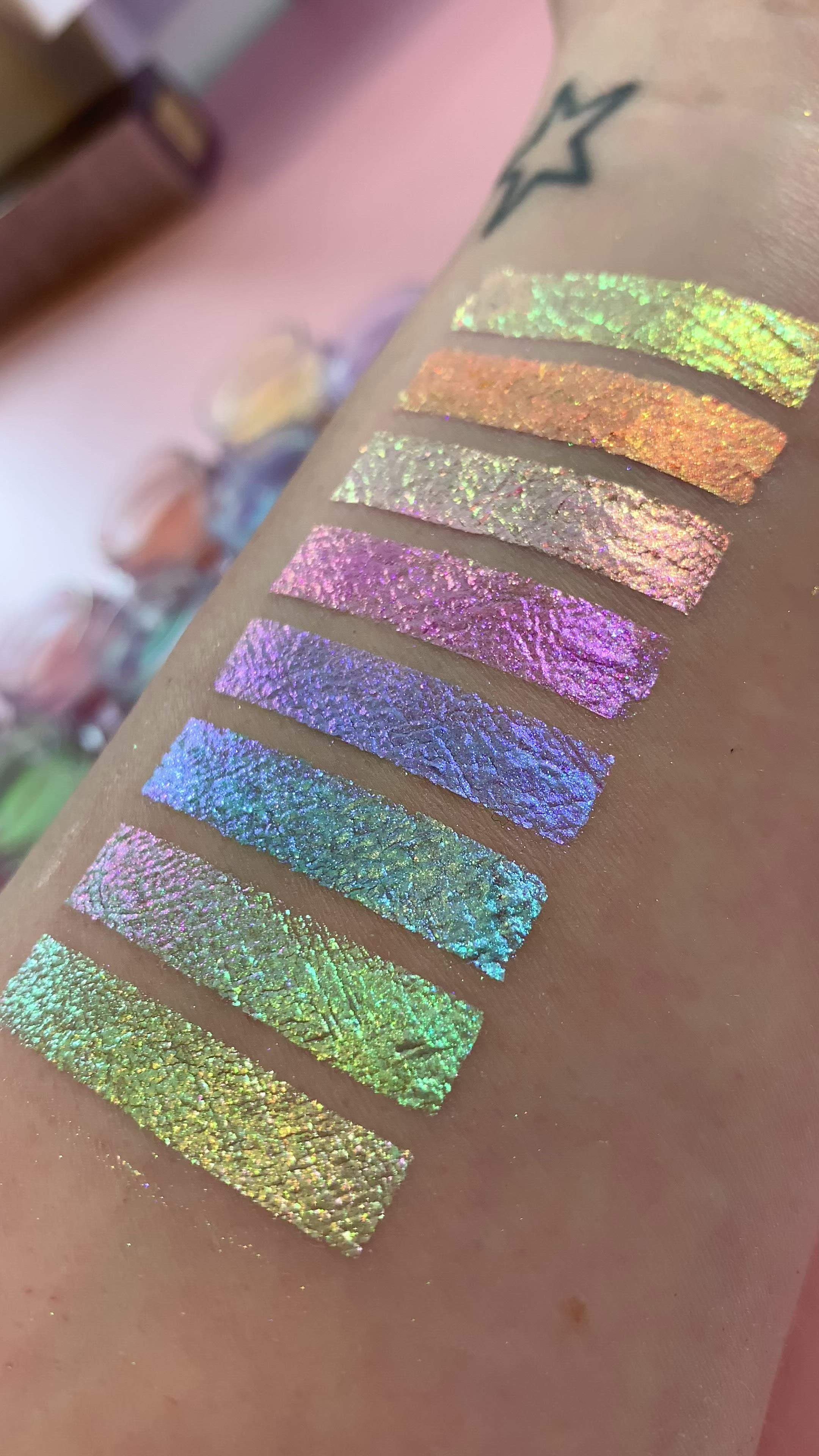 multichrome eyeshadow, chrome eyeshadow, multi chrome, duo chrome eyeshadow, multi chrome eyeshadow, chrome eyeshadow pigment, duo chrome shadow, multi chrome pigments uk, multichrome eyeshadow uk, multichrome eyeshadow pigments, multichrome pigment eyeshadow, loose eyeshadow, loose pigment eyeshadow, pro glitz, pastel eyeshadow, colour shifting eyeshadow, eyeshadow, makeup, dazzling, allium, purple multichrome, blue multichrome, eyeshadow palette