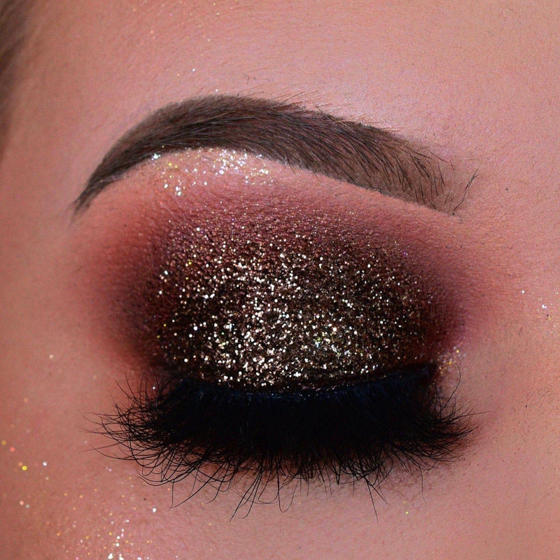 Pro Glitz X @dreamingofeyeshadow - Mince Pie Glitter Dust - Pro GLITZ,Fine glitter, glitter dust, cosmetic glitter, eye glitter, eyeshadow glitter, eye safe glitter, glitter eyeshadow, best glitter, uk glitter, nail glitter, hair glitter, glitter nails, burgundy glitter, pink glitter, glitter tattoo kit, glitter tattoos, festival glitter, face glitter, body glitter, vegan, cruelty free glitter, makeup glitter, eye makeup, sparkly makeup, glam makeup, eyeshadow palette